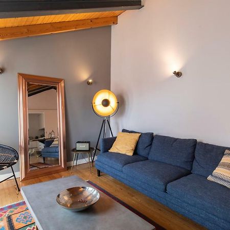 Bairro Alto Stunning Flat With Balcony By Lovelystay Lisboa Ngoại thất bức ảnh