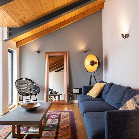 Bairro Alto Stunning Flat With Balcony By Lovelystay Lisboa Ngoại thất bức ảnh