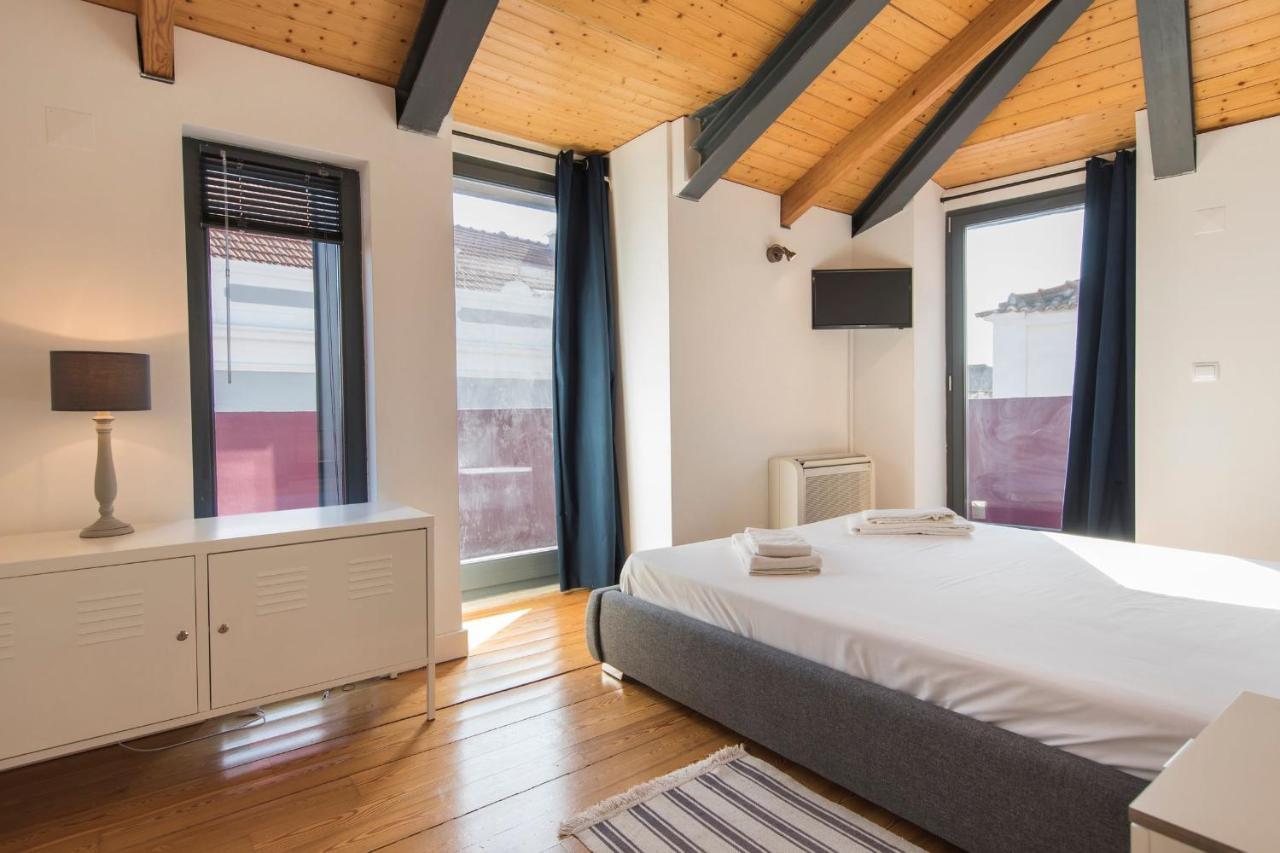 Bairro Alto Stunning Flat With Balcony By Lovelystay Lisboa Ngoại thất bức ảnh