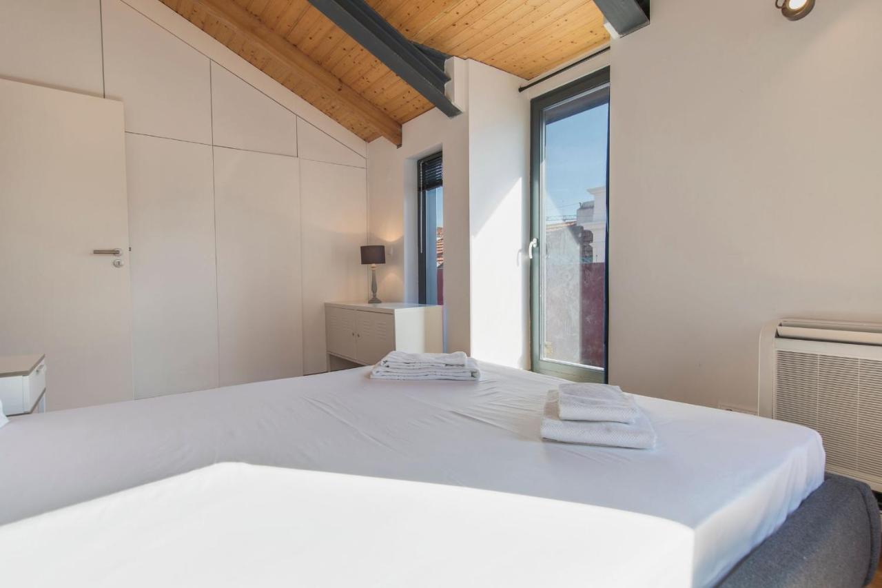 Bairro Alto Stunning Flat With Balcony By Lovelystay Lisboa Ngoại thất bức ảnh