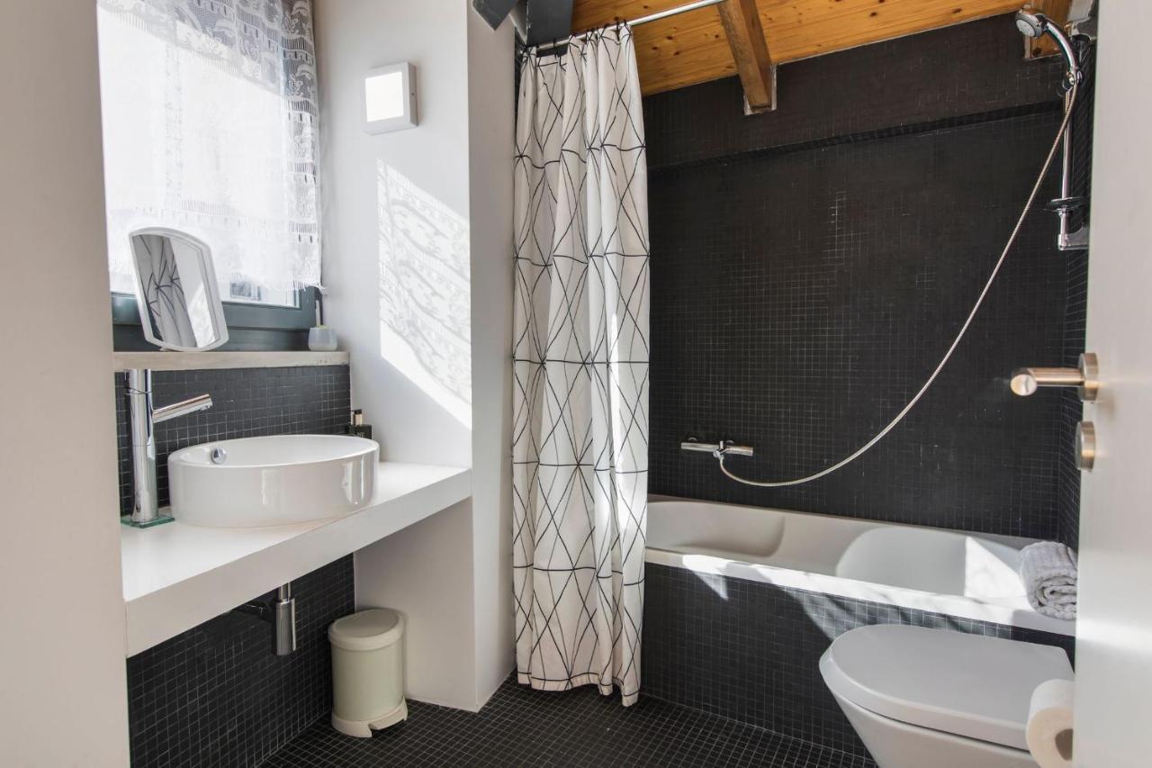 Bairro Alto Stunning Flat With Balcony By Lovelystay Lisboa Ngoại thất bức ảnh