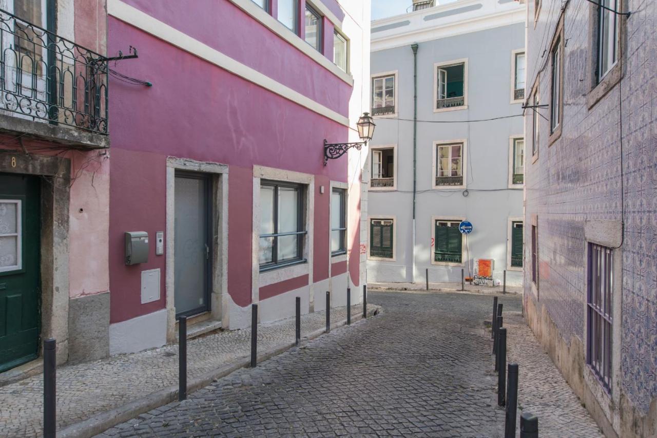 Bairro Alto Stunning Flat With Balcony By Lovelystay Lisboa Ngoại thất bức ảnh